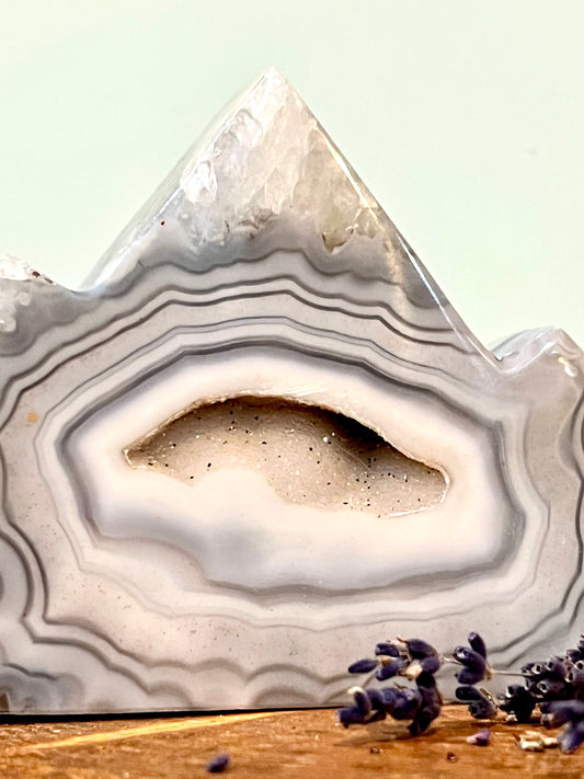 Brazilian Agate Mountain 24