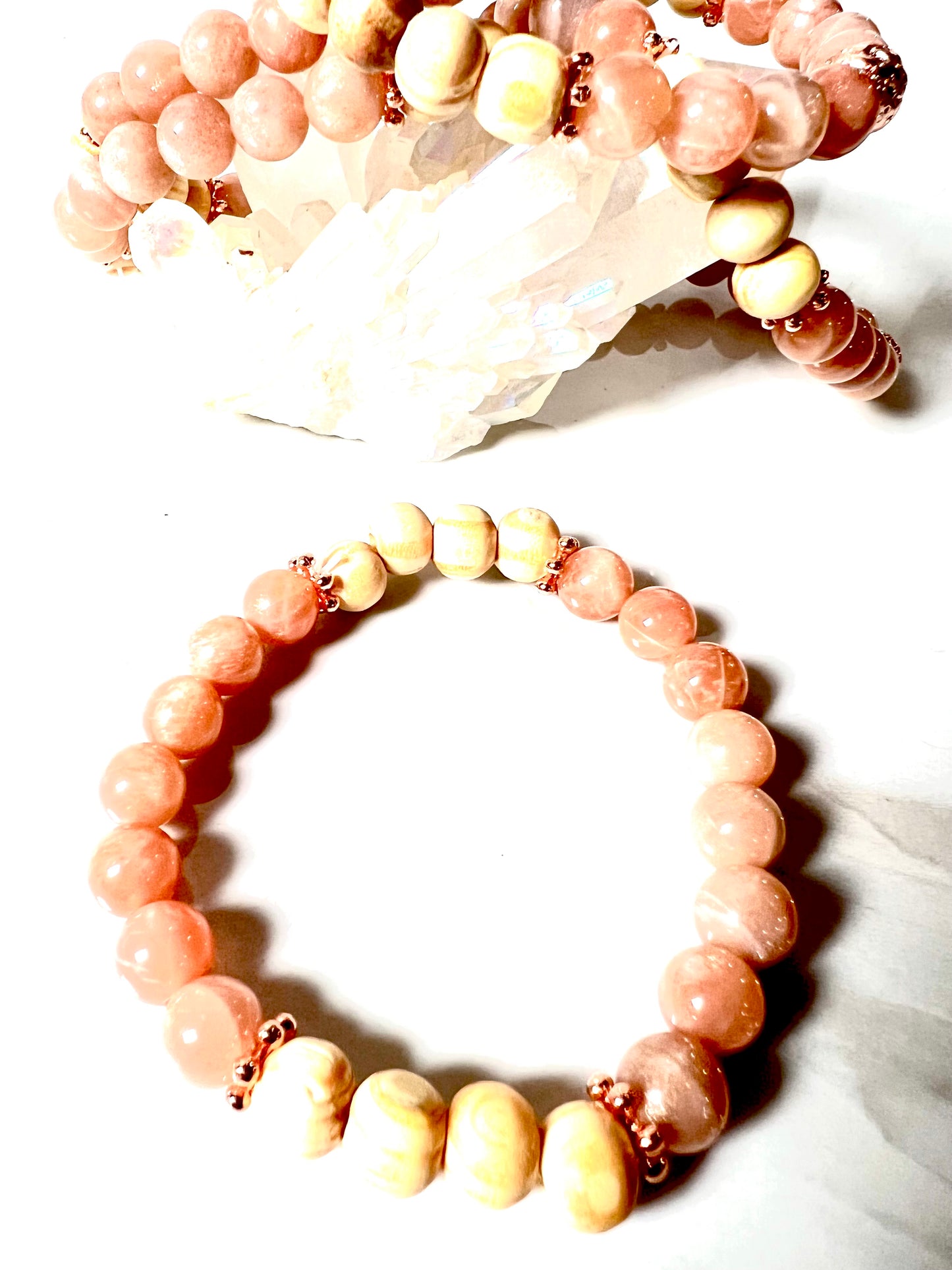 Bracelet Sunstone and Pine Wood